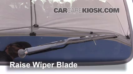 2008 Chrysler PT Cruiser Touring 2.4L 4 Cyl. Windshield Wiper Blade (Rear) Replace Wiper Blade